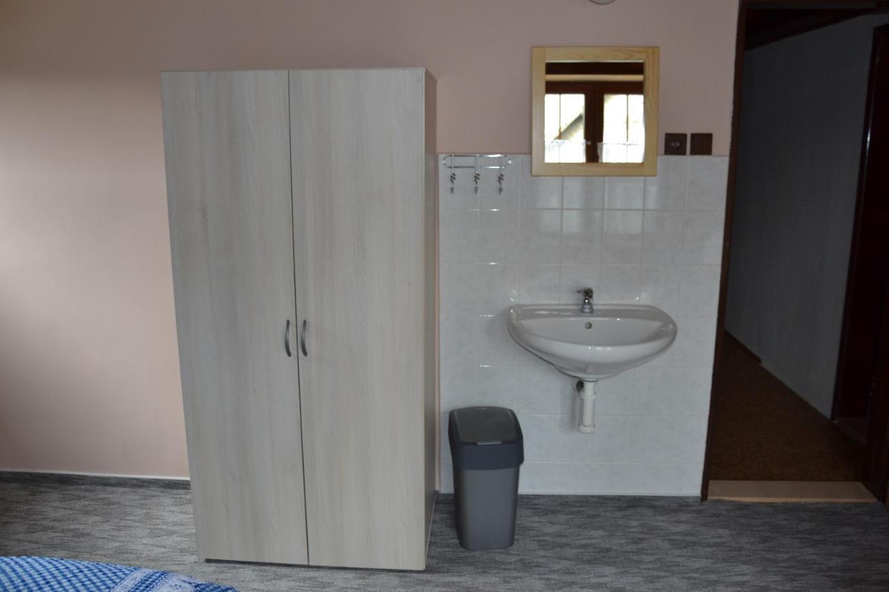 Penzion Pod Severakem Lucany nad Nisou Bagian luar foto