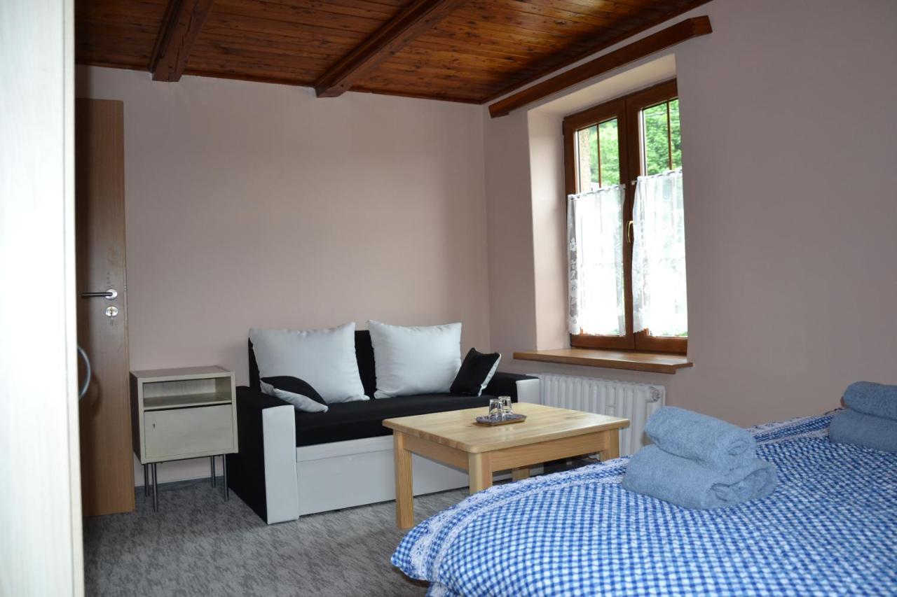 Penzion Pod Severakem Lucany nad Nisou Bagian luar foto